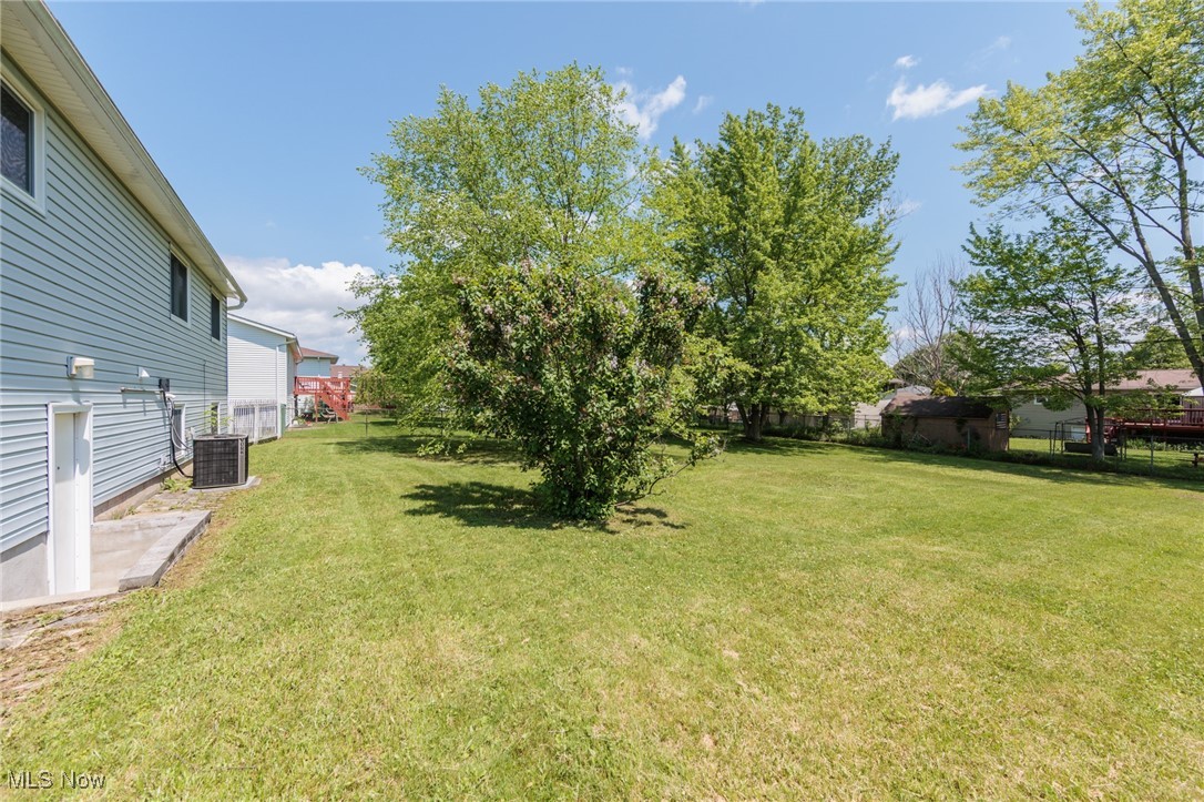445 Bruce Drive, Brunswick, Ohio image 36
