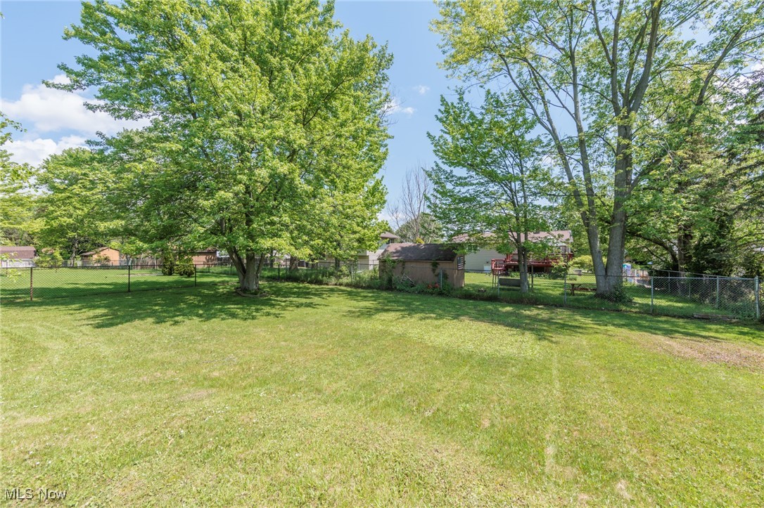 445 Bruce Drive, Brunswick, Ohio image 39