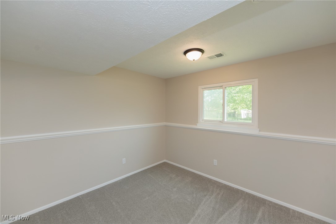 445 Bruce Drive, Brunswick, Ohio image 31