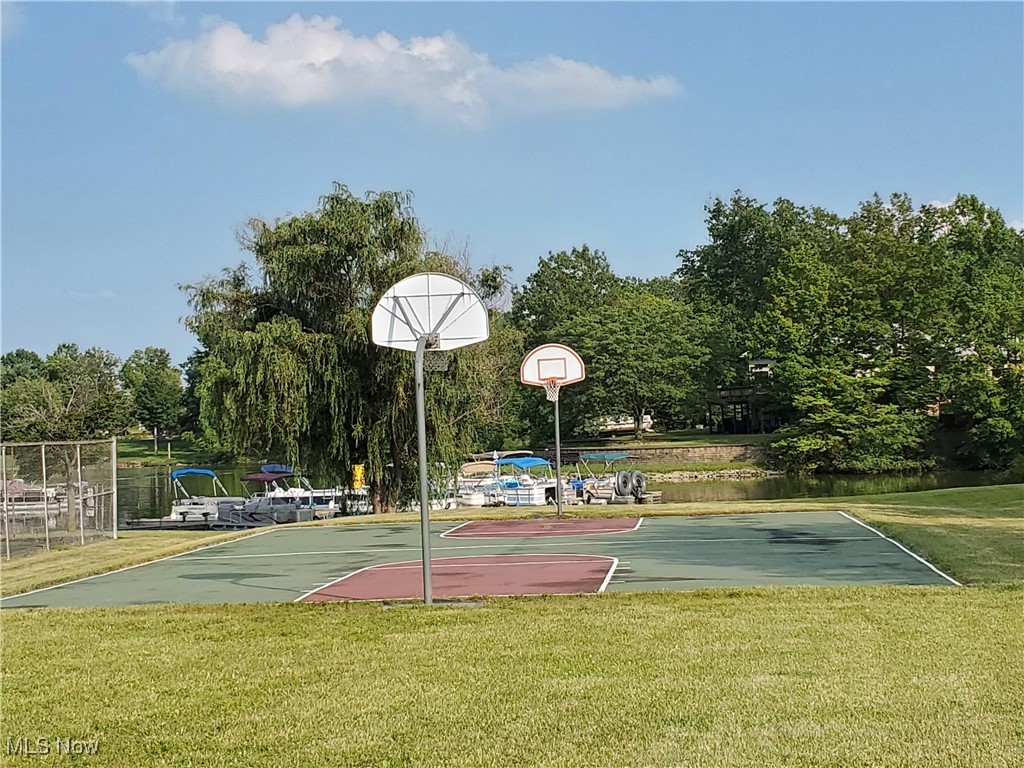 Cinnamon Lake Sub Un I - Land