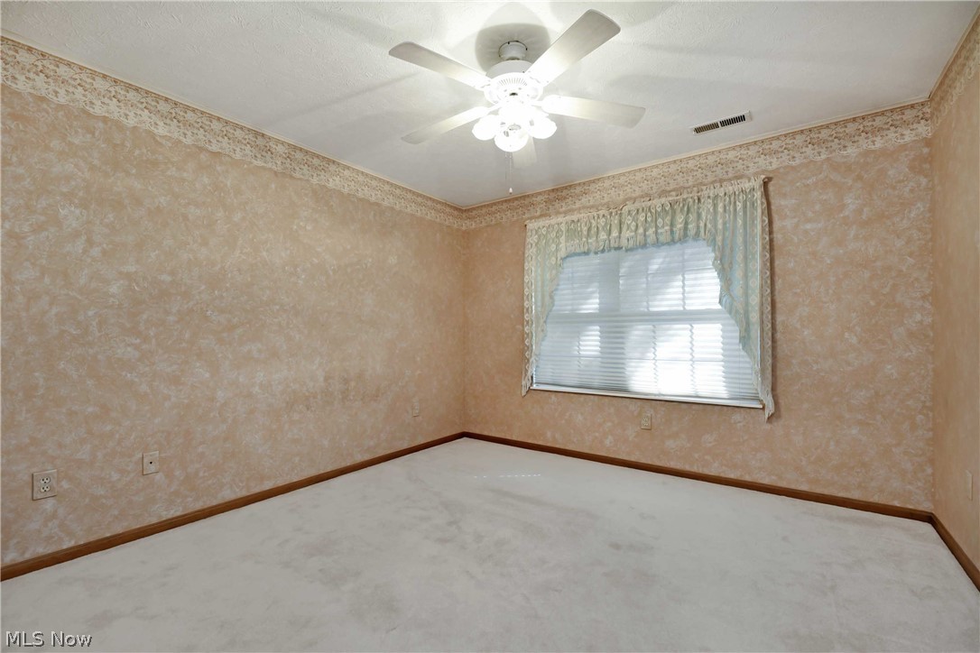 Cinnamon Woods Condo - Residential