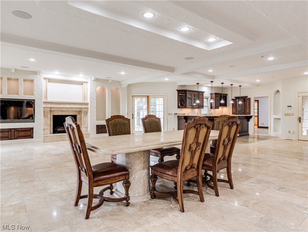 Lakes/Kings Crk #2 - Residential