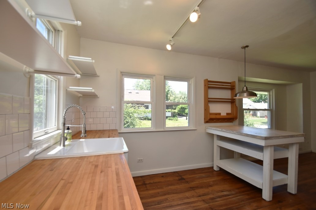 Broadview Companys Vly - Residential