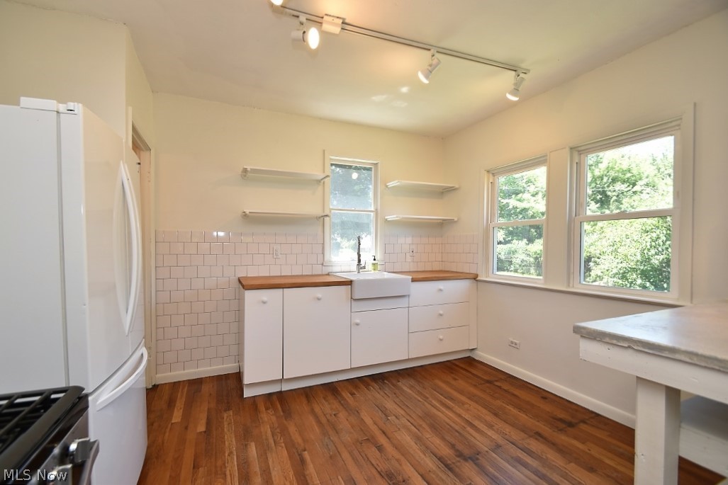 Broadview Companys Vly - Residential