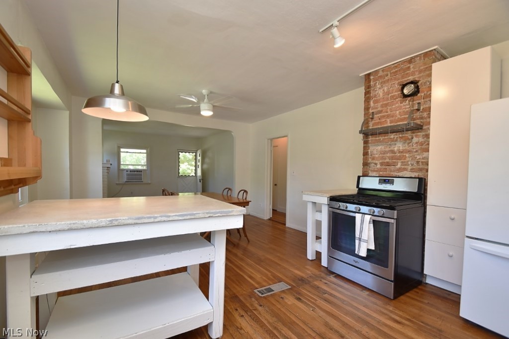 Broadview Companys Vly - Residential