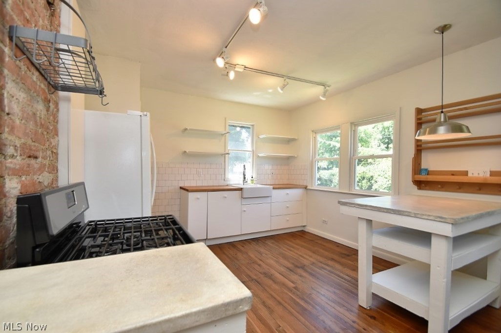 Broadview Companys Vly - Residential