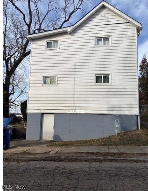 Multifamily For Sale - 1109 Carlisle Avenue<br/> Cambridge, OH 43725