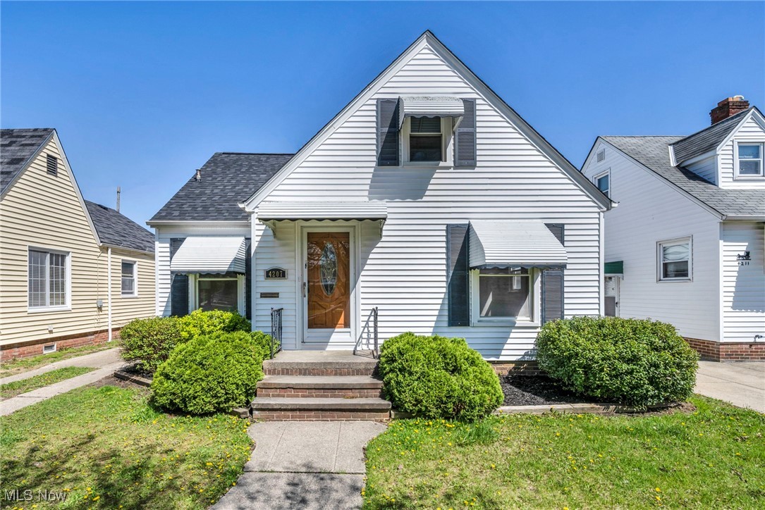 4207 W 58th Street, Cleveland, Ohio image 1