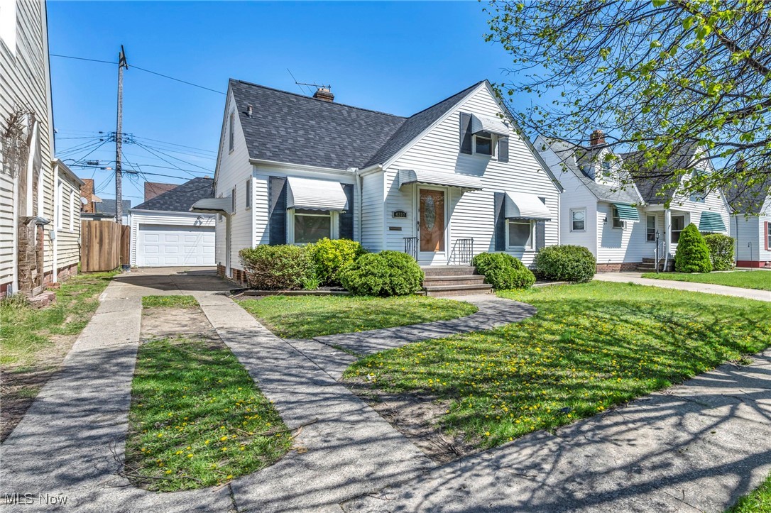 4207 W 58th Street, Cleveland, Ohio image 3