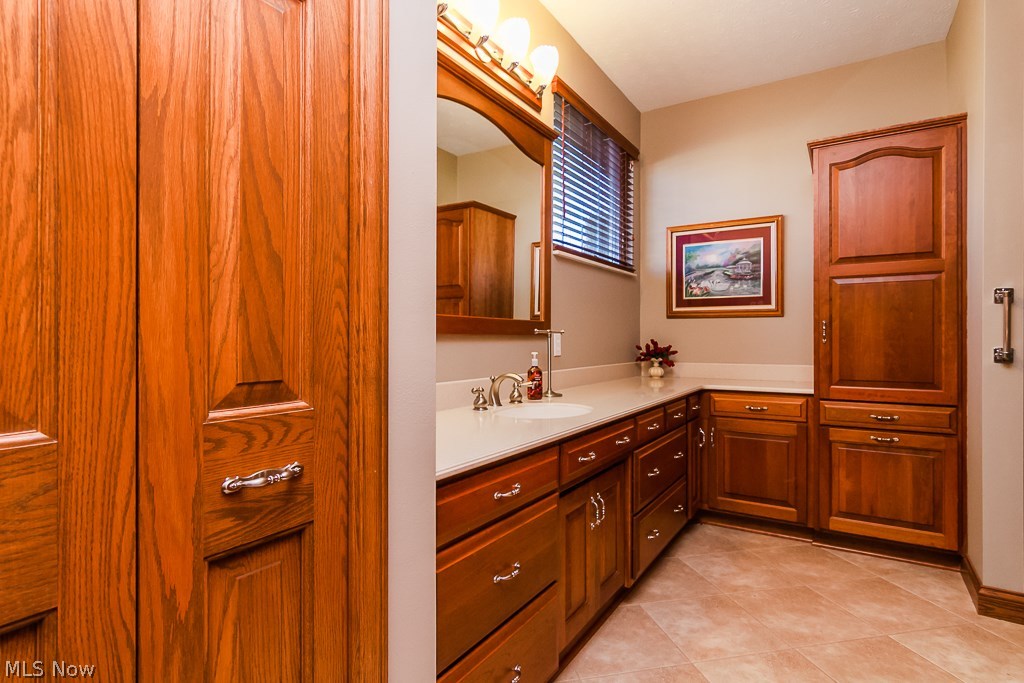 Avenbury Lakes Ph 04 - Residential