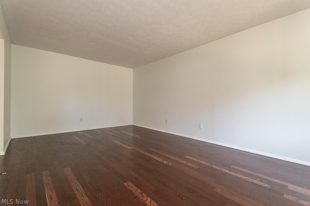 Ridgeglen - Residential