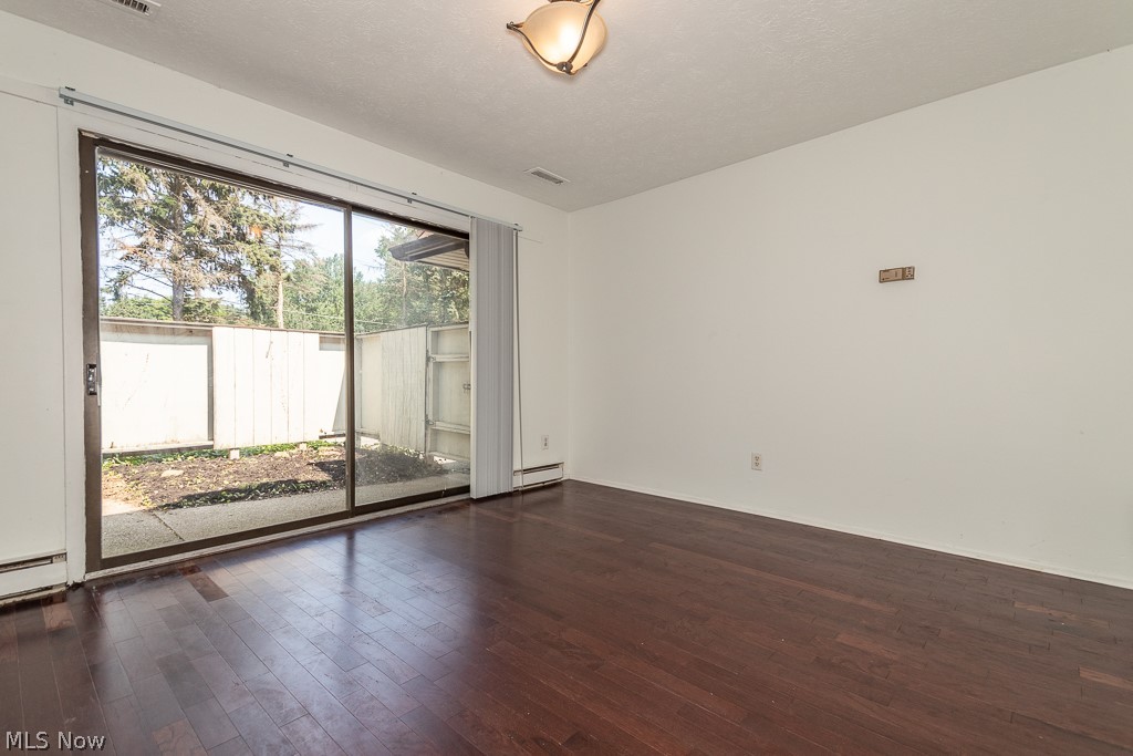 Ridgeglen - Residential