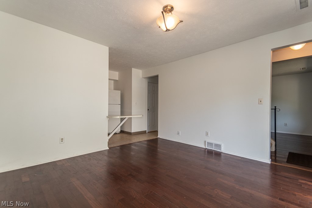 Ridgeglen - Residential