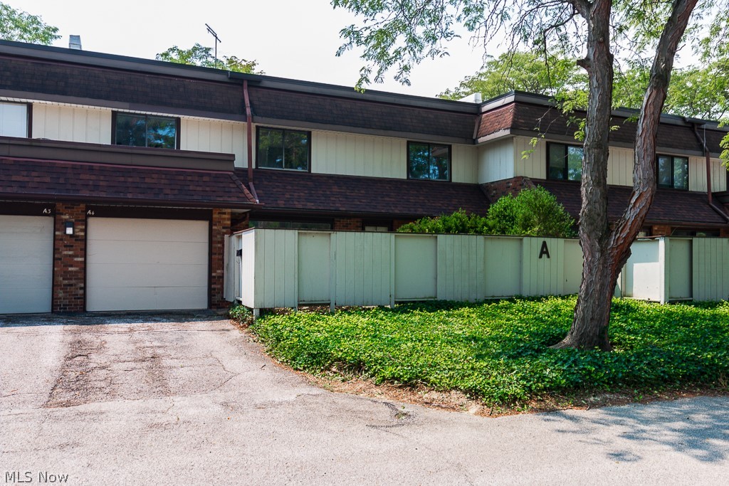 Ridgeglen - Residential