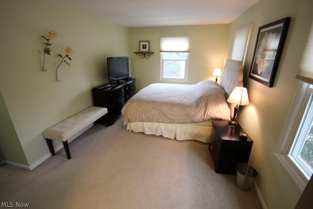 Georgetown/Lyndhurst condos - Residential