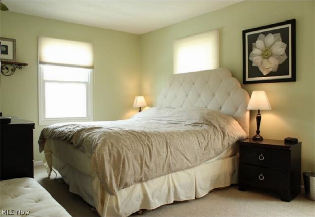 Georgetown/Lyndhurst condos - Residential