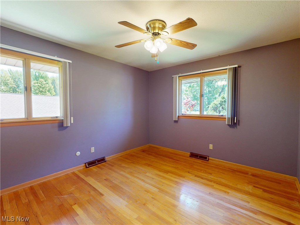 12970 Martin Drive, Parma, Ohio image 27
