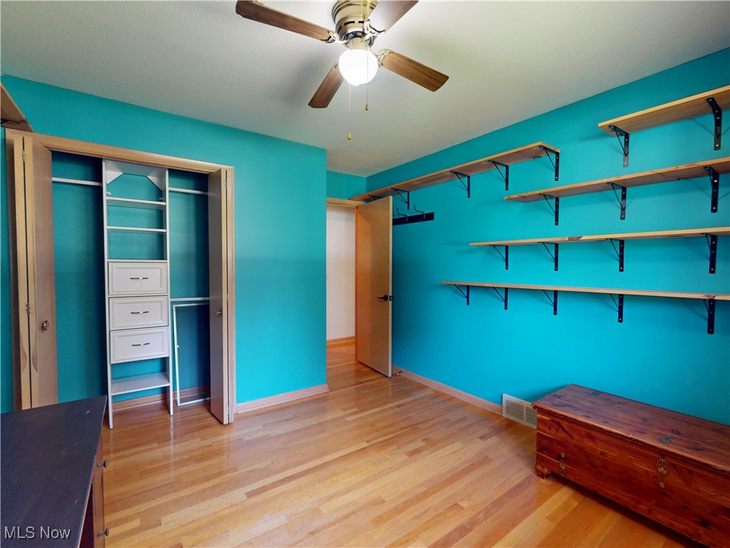 12970 Martin Drive, Parma, Ohio image 31
