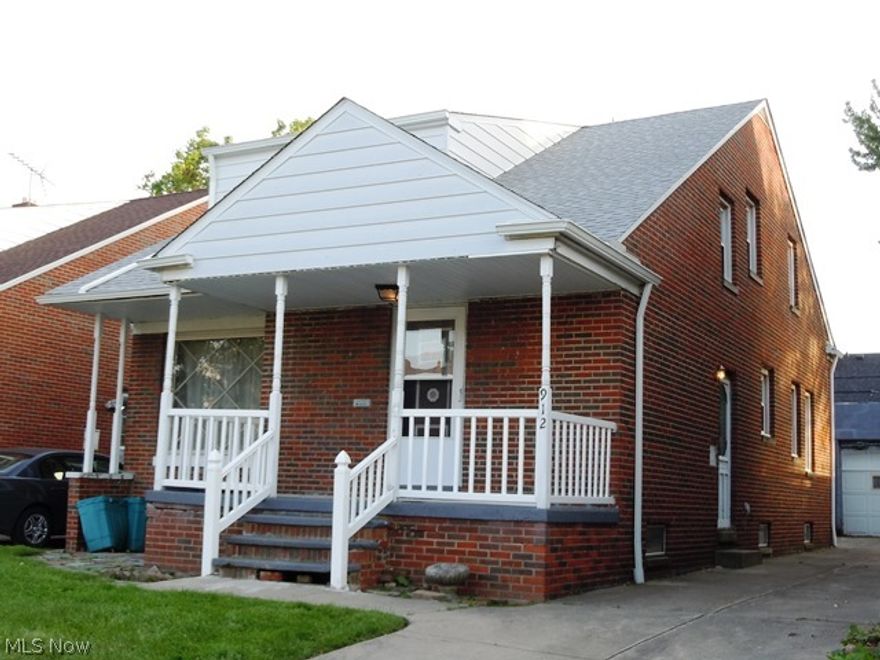 Bring this Six bedroom Two bath Cape Cod home back to life!  This solid Brick home has lots of potential.  Hardwood floors throughout, eat in kitchen and all six bedrooms are generous in size.  Nestled on a quiet street in Collinwood.  A must see, outside of home is deceiving....this is a very large.