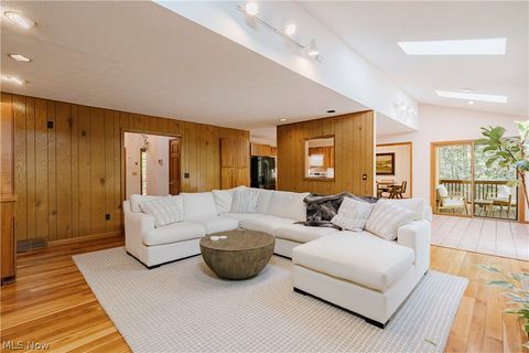 Tiny photo for 33475 Miles Road, Moreland Hills, OH 44022 (MLS # 5209421)