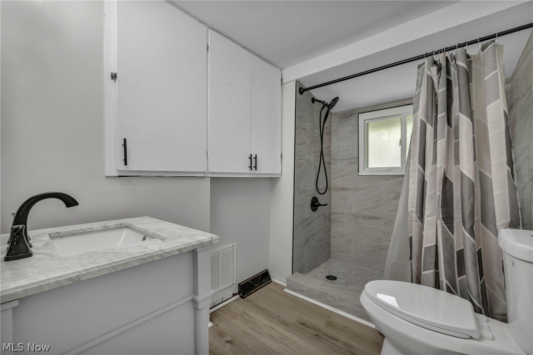 Elmwood Beach - Residential