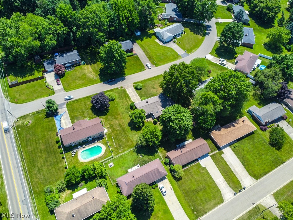 Amherst Knolls - Residential