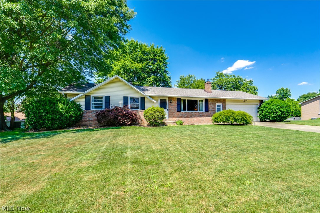 Amherst Knolls - Residential