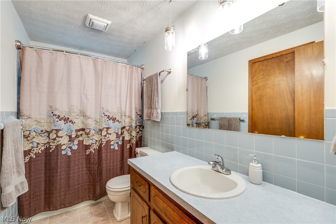 Amherst Knolls - Residential