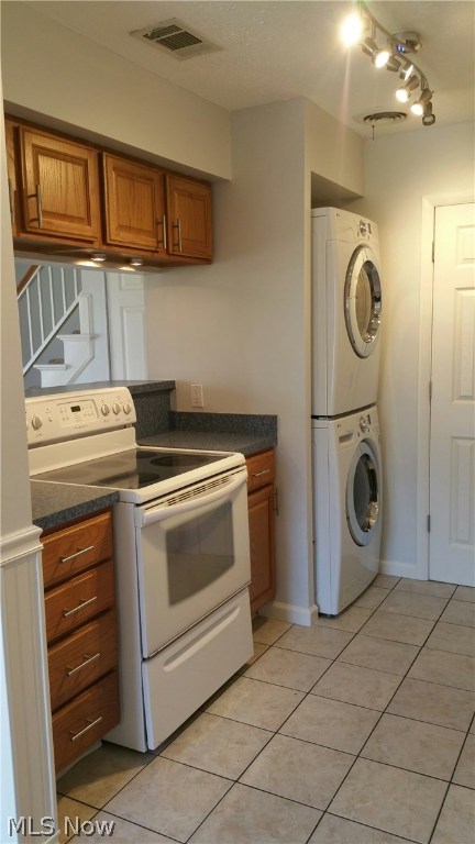 Aurora Shores - Residential