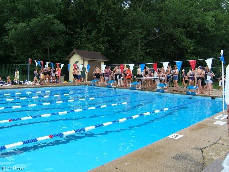 Aurora Shores - Residential