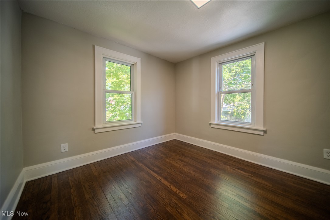 585 E Glenwood Avenue, Akron, Ohio image 18
