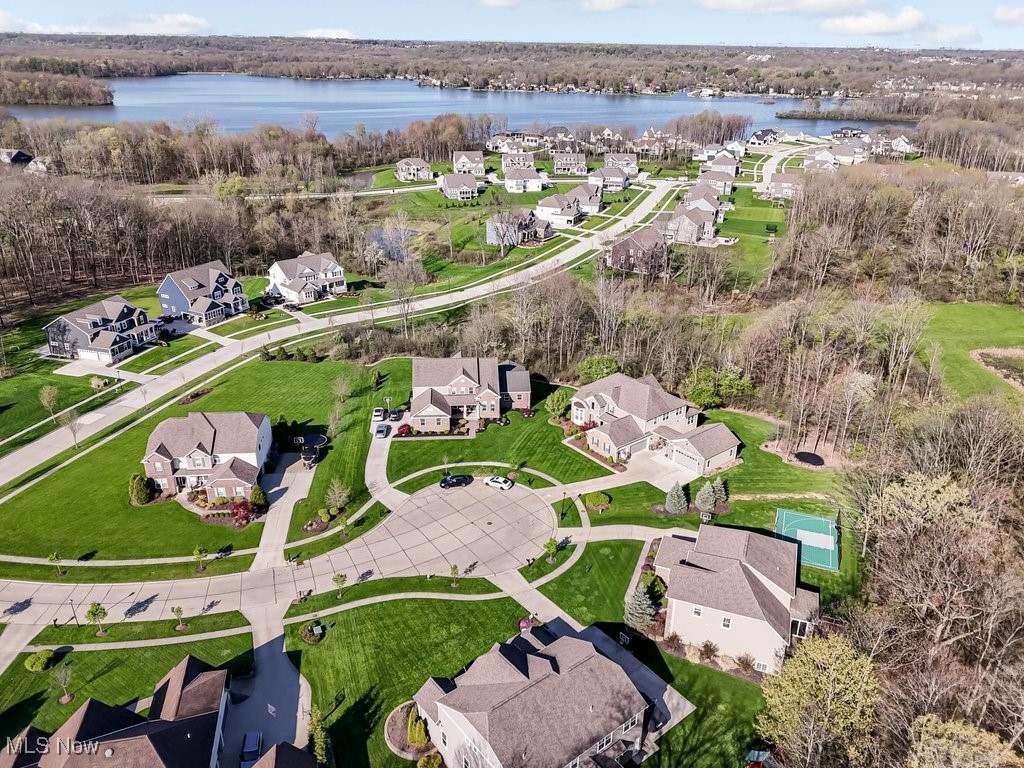 680 Morgan Trail, Aurora, Ohio image 7