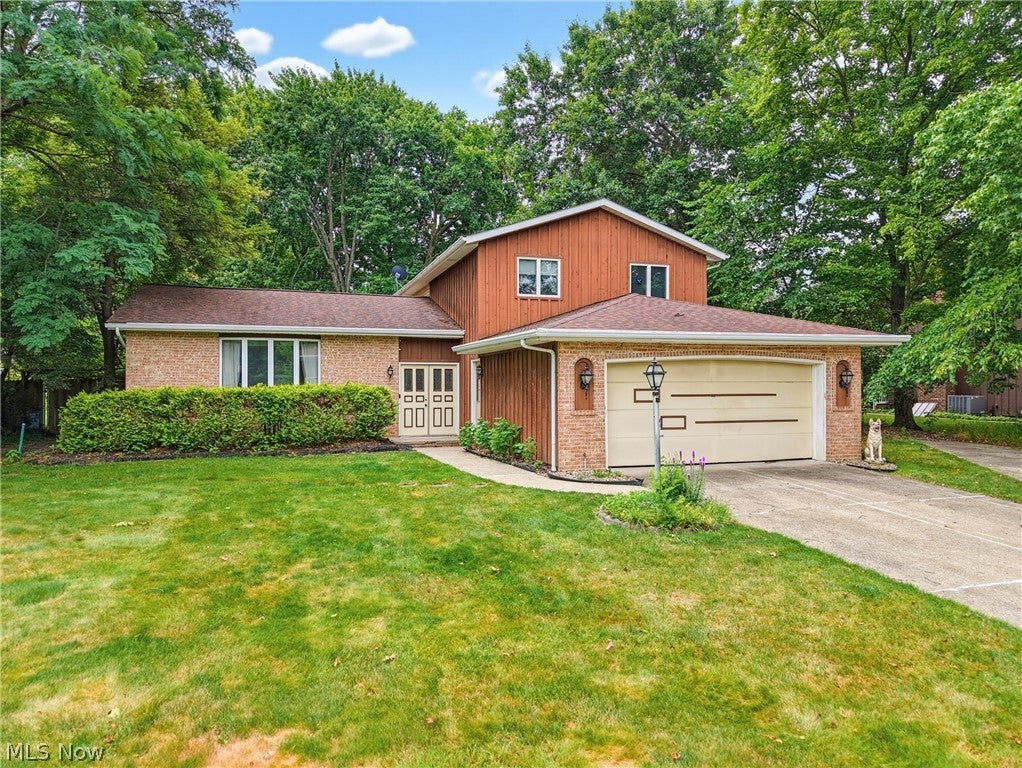 9841 Cedarwood Drive
