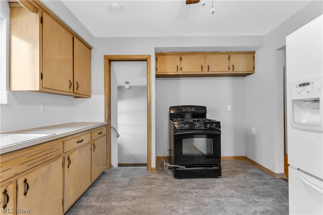 Seltzer Round Garfield Pkwy - Residential Lease