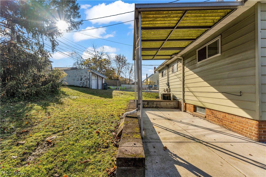 Seltzer Round Garfield Pkwy - Residential Lease