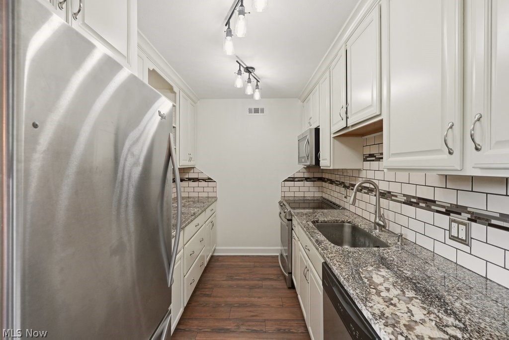 Hudson-West Condo - Residential