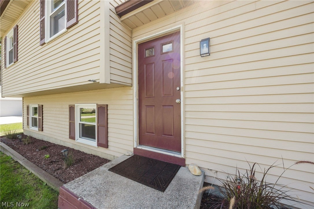 1004 Lancaster Drive