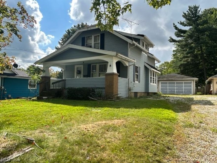 Looking for a project house to keep you busy through our chillier months, look no further! This Medina home is located just minutes from the Medina Square on a wonderful city lot! All the pictures reflect a true look into the condition of the home. The home has been vacant for many years and is a hoarder house. Entire contents to remain and be disposed of by the next Owner. On the bright side, the 2.5 car Garage was built in 1983 and is in good condition. Come and check it out and see it's possibilities.