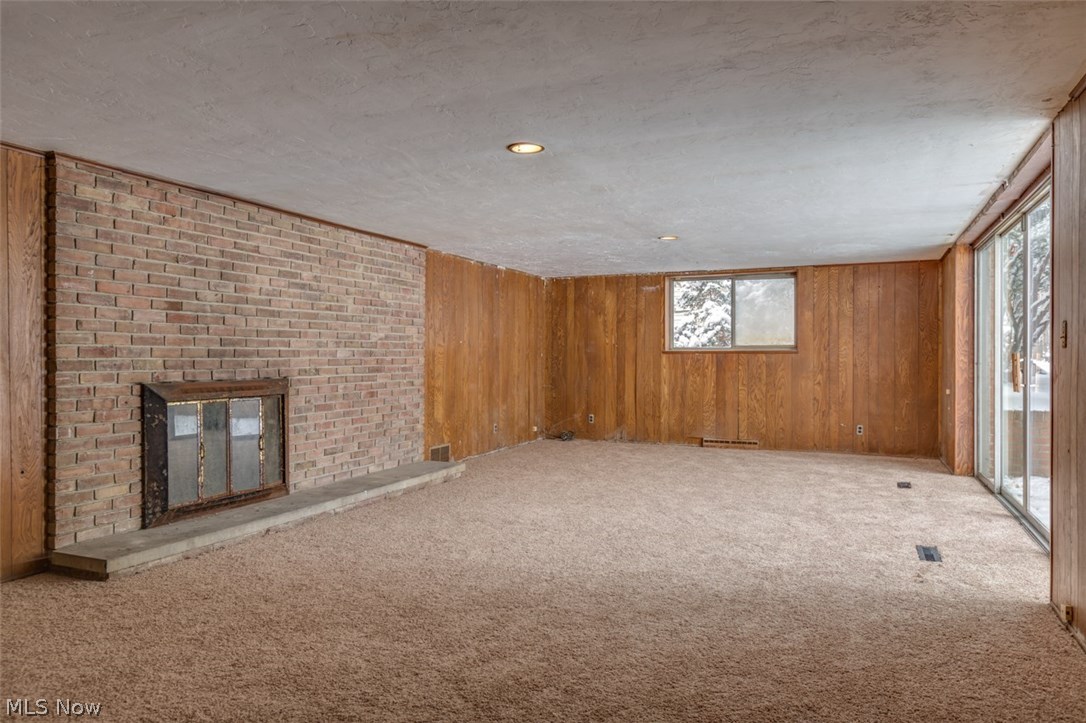 Highland - Residential Lease