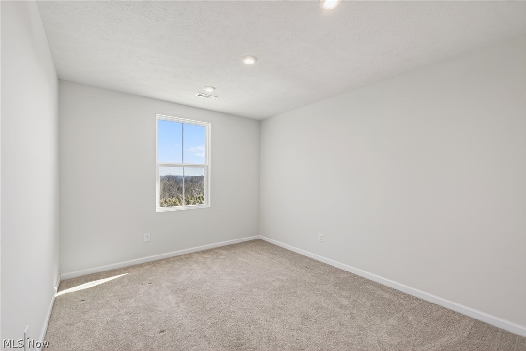 East New Haven Ph Four - Residential