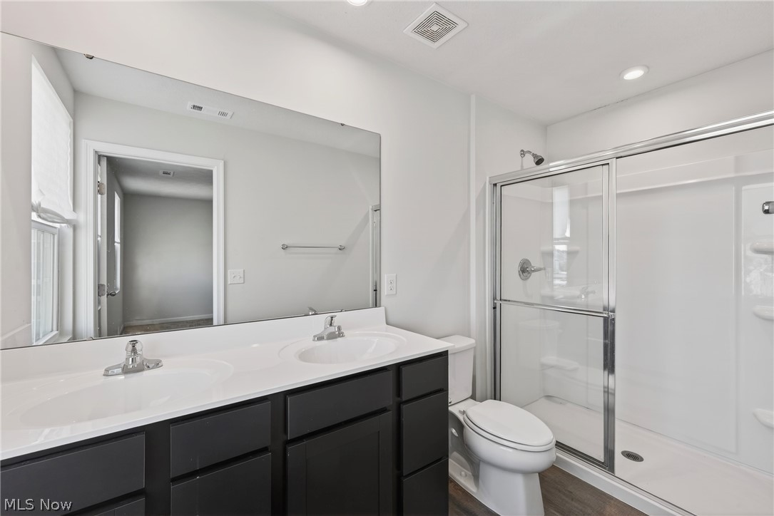 East New Haven Ph Four - Residential