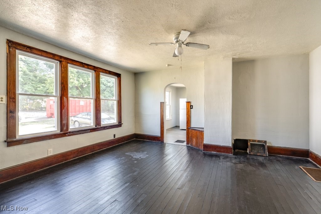 Voris & Teinbachers Add - Residential Lease