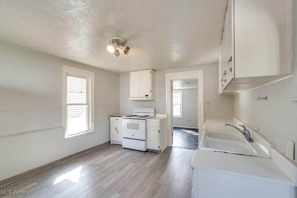 Voris & Teinbachers Add - Residential Lease