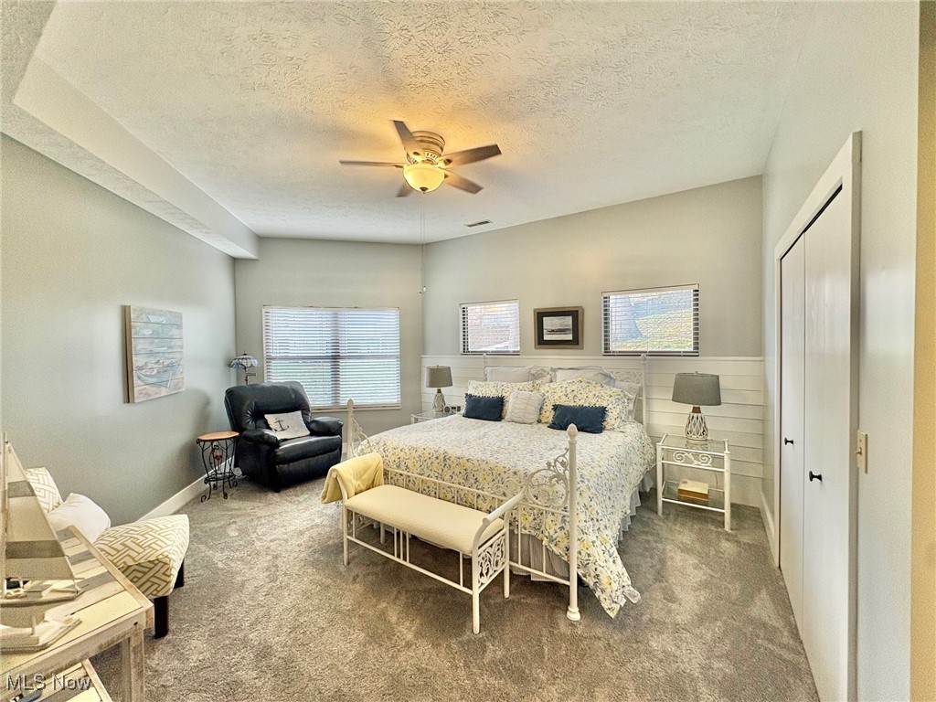 Forest Cove East Condo - Residential