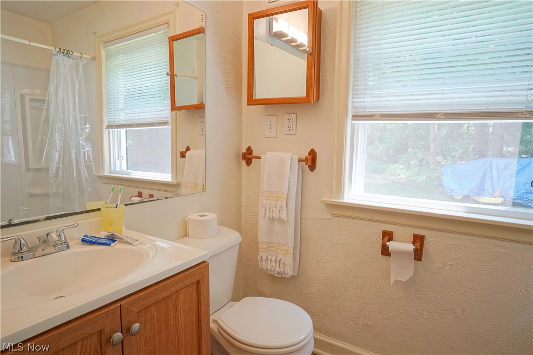 Village/Silver Lake - Residential Income