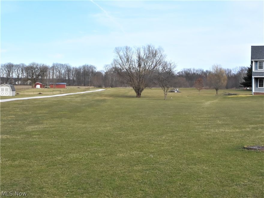 This property can access municipal water and sewer lines at the street.