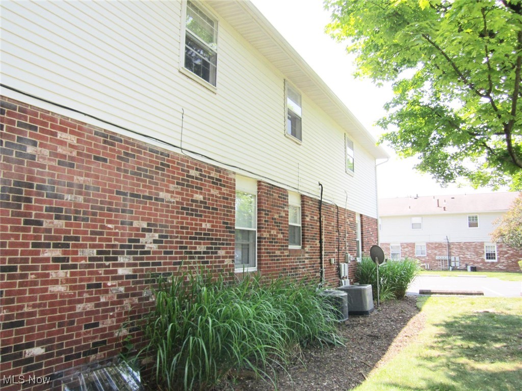 1364 Athena Drive #C-1C, Kent, Ohio image 3