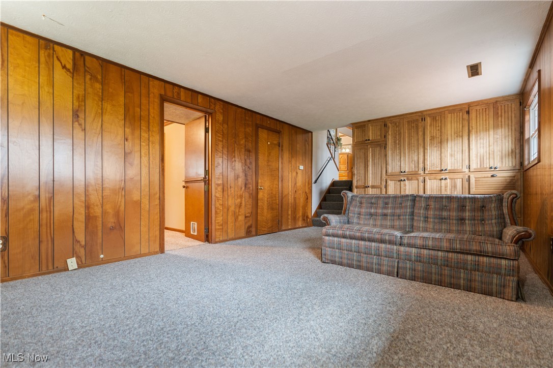 Frances Acres - Residential