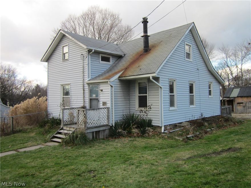 Fixer Upper includes an extra lot.