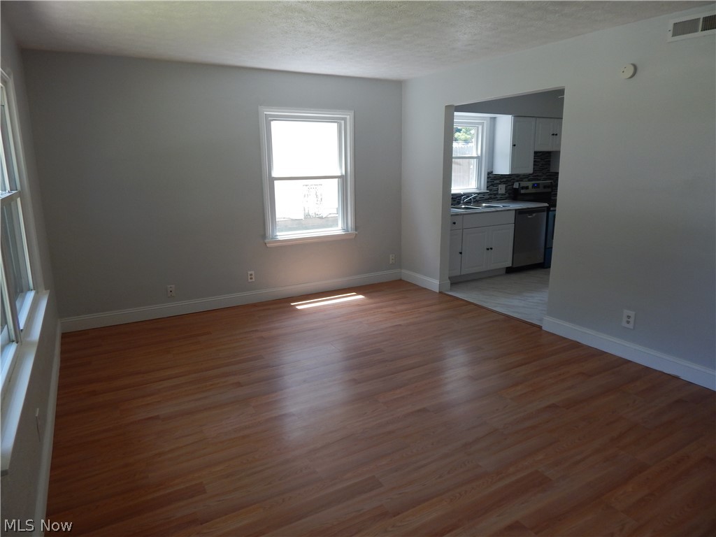 Heslop Morning View - Residential